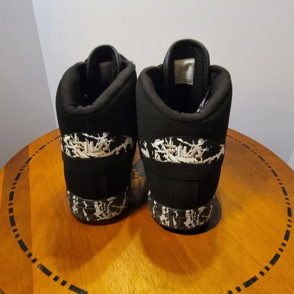 Fila vulc 13